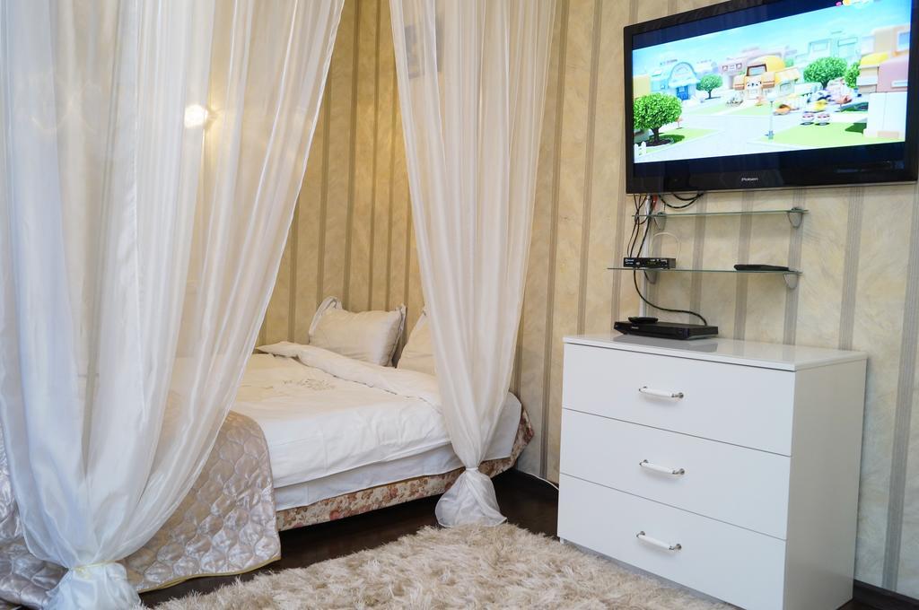 Apartment Akropol On Suvorova Street Rostov na Donu Oda fotoğraf